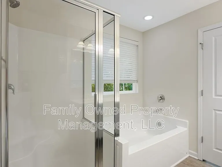 8968 Cat Tail Pond Rd — Photo 25