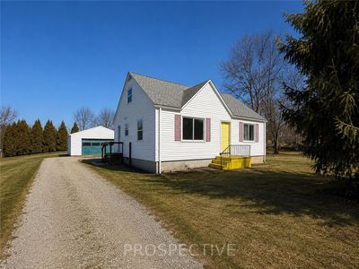 2360 Evans City Rd, Zelienople, PA, 16063