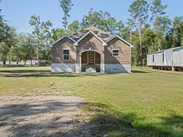 138 County Road 3314, Cleveland, TX 77327