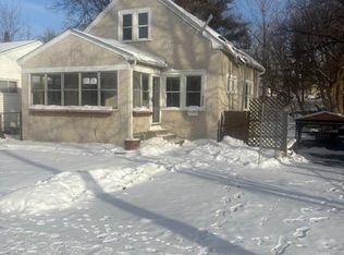 1116 Hall Ave, West Saint Paul, MN 55118