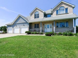 4444 Compton Ct, Winthrop Harbor, IL