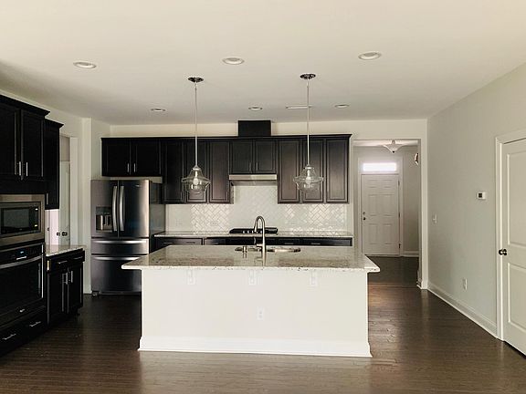 Kitchen with upgraded SS appliances