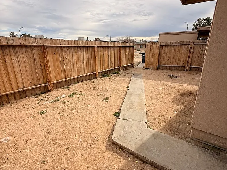Desert Oasis — Photo 66