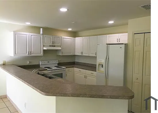714 Harold Ave S — Photo 3