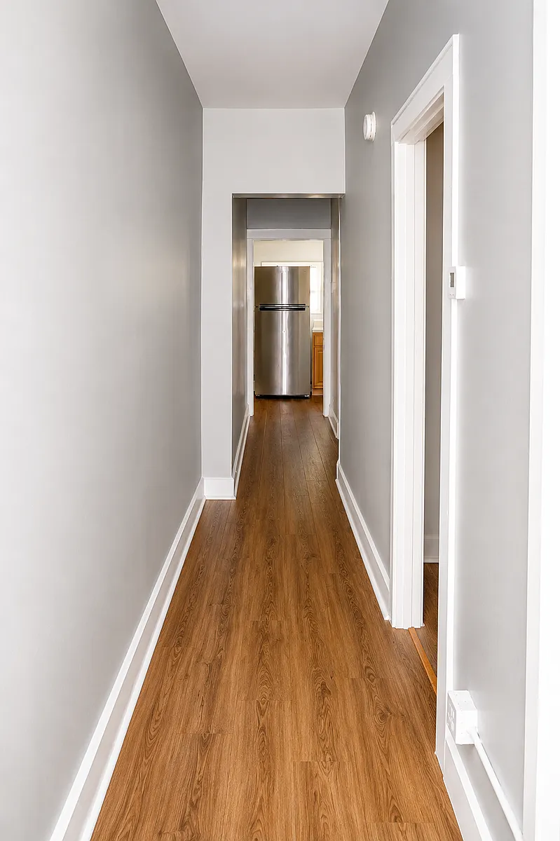Building Photo - 110 N 27th St #D