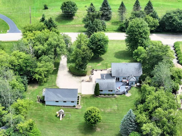 213 Scenic ROAD, Colgate, WI 53017
