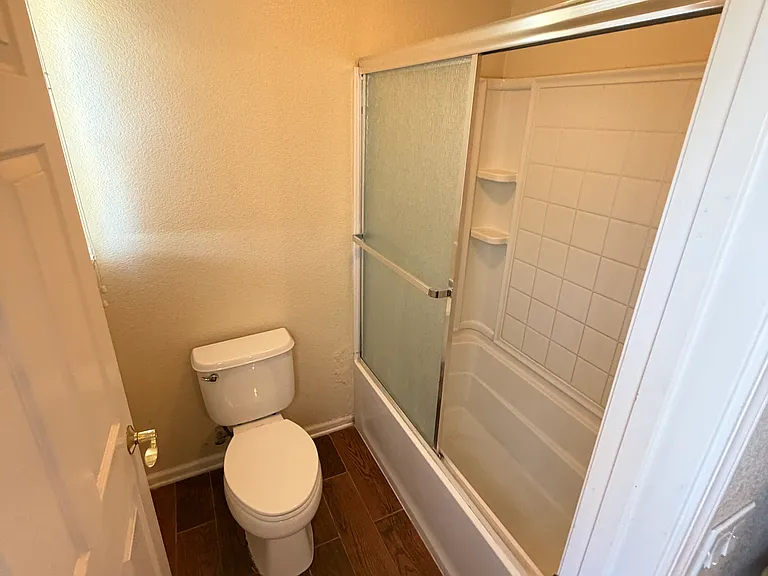 40 Curtis Ct — Photo 9