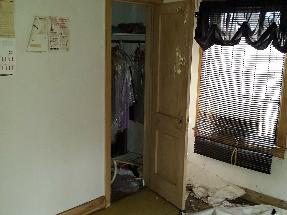 2nd image of 1436 35th St