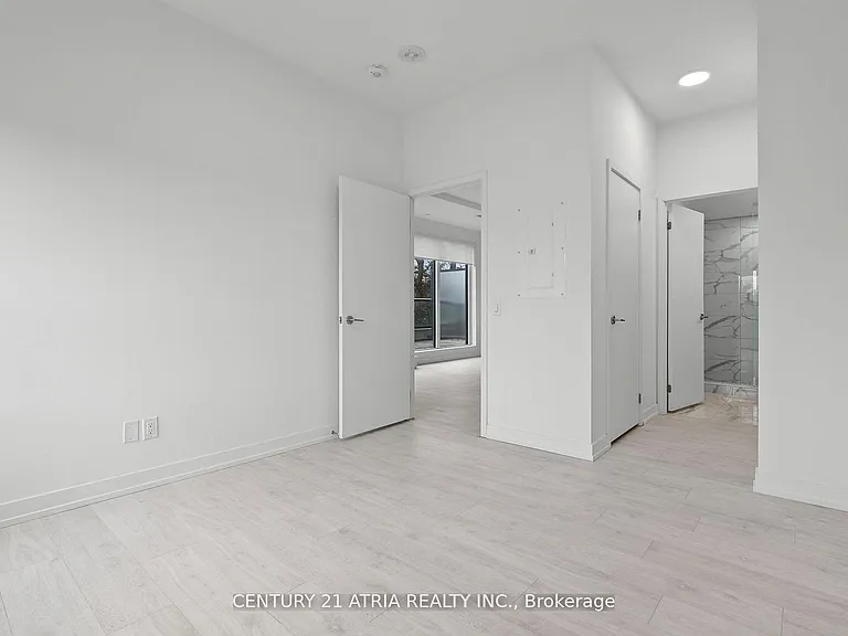181 Sheppard Ave E #208 — Photo 24