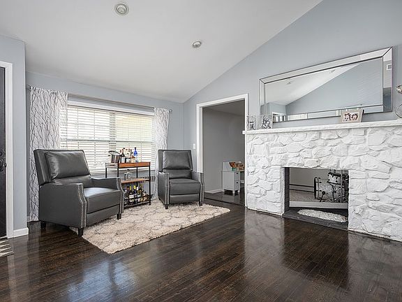 5th image of 9 Belford Ln