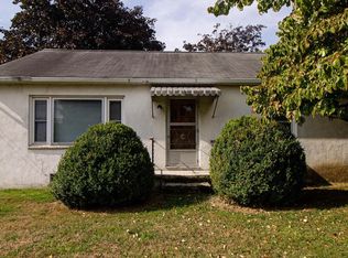 1314 Edenville Rd, Chambersburg, PA 17202
