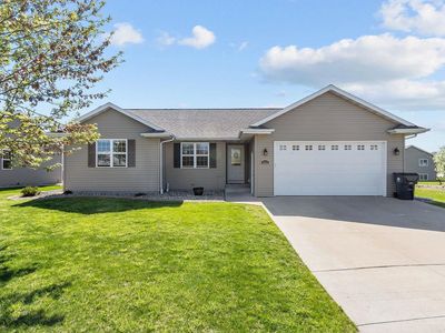 2523 GRASSY LANE, Neenah, WI, 54956