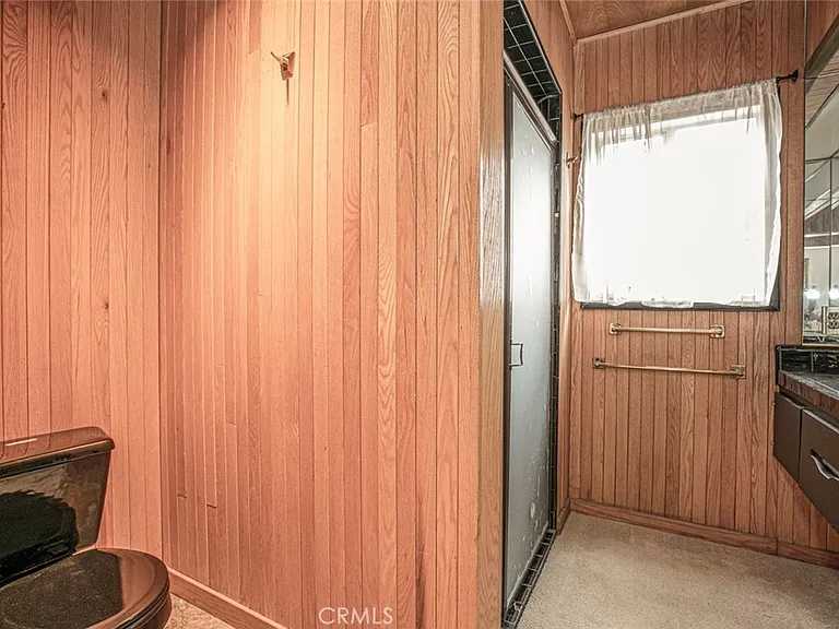 208 S Louise St — Photo 26
