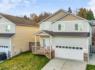 6902 Aquene Loop NE, Bremerton, WA 98311
