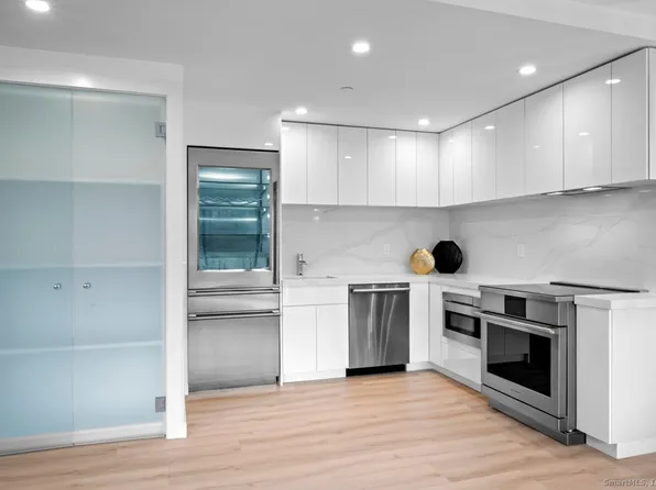 1188 King St, Greenwich, CT