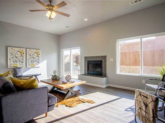 2nd image of 7416 Saratoga Ln