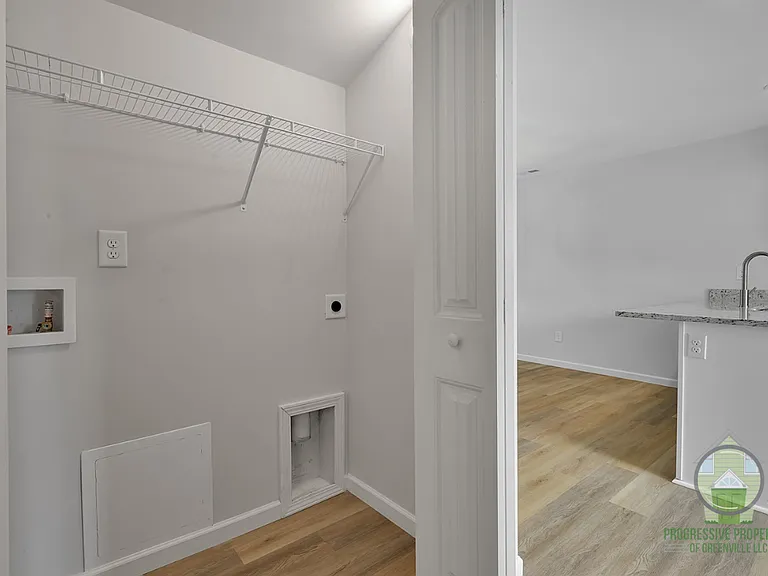 19 Wofford Pine Dr — Photo 6