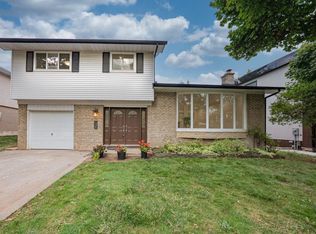 1253 Kensington Park Rd, Oakville, ON L6H2G8