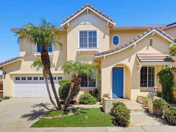 2357 Promontory Dr, Signal Hill, CA 90755