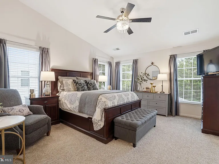 118 Ivy Hills Ter — Photo 13