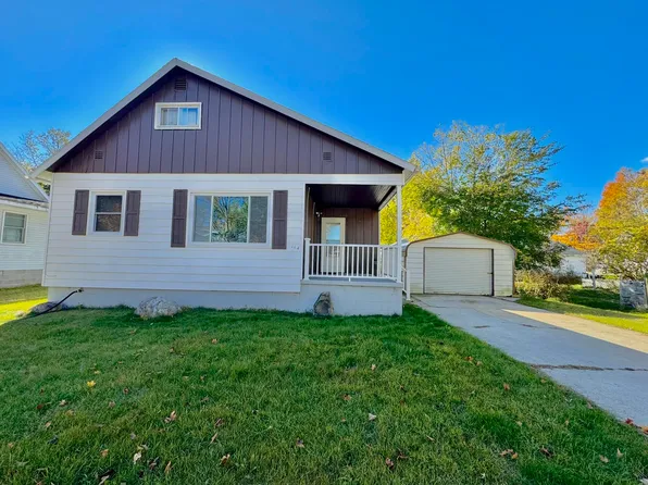 114 E Crapo St, Alpena, MI 49707