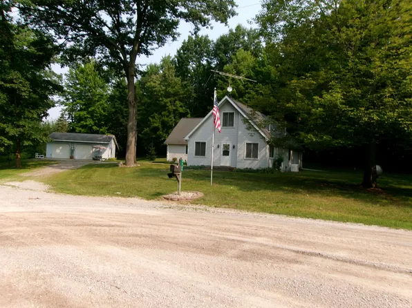 7720 Karen Dr, Lake, MI 48632