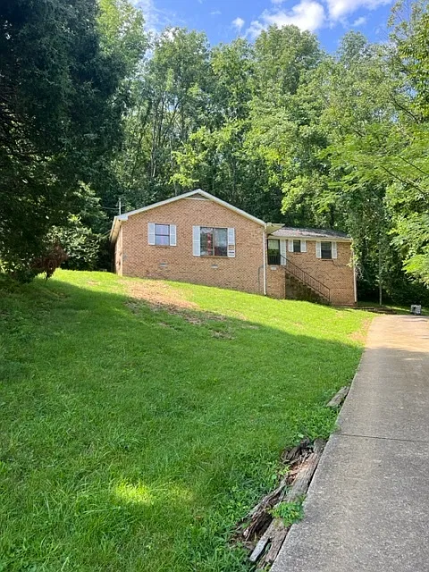 3033 Vistavalley Ct #B