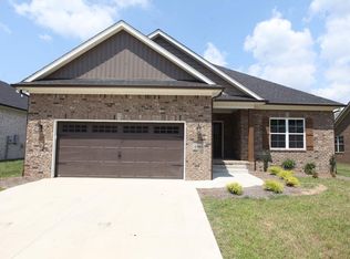 4280 Legacy Pointe St, Bowling Green, KY 42104