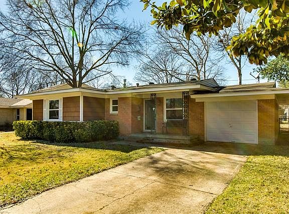 3rd image of 10119 Northlake Dr