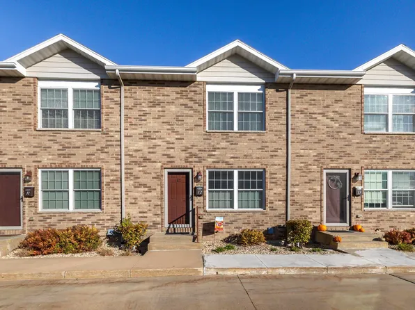 3470 Hillcrest Rd Unit 12, Dubuque, IA 52002