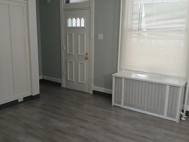 838 Gearing Ave — Photo 2