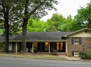 520 Rainsong Rd, Dalton, GA 30720