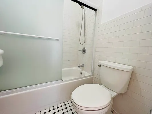 Rented by Corcoran | media 19