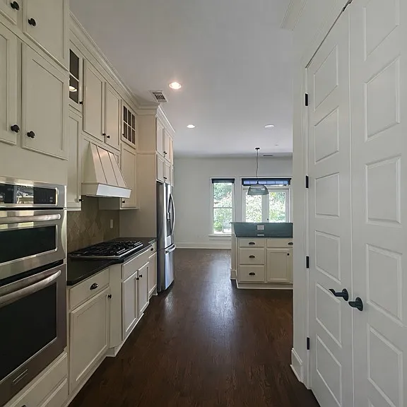 245 Harben Pl — Photo 7