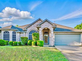 6728 Dogwood Ln, North Richland Hills, TX 76182