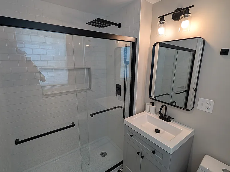 48 Flint St #2 — Photo 12