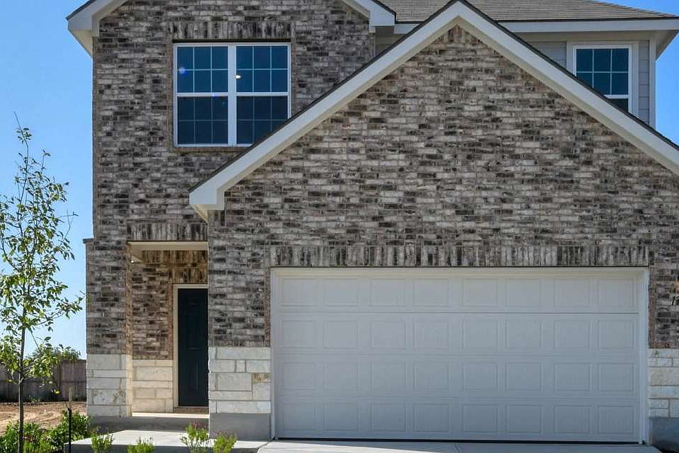 Hennersby Hollow - Dunlap Interior Image 1