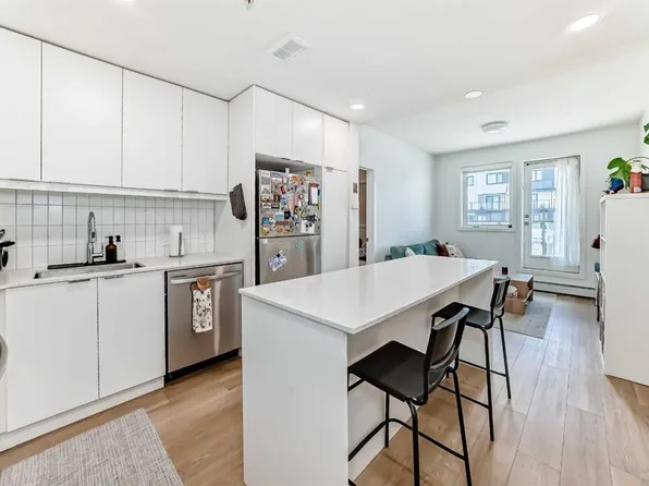 8500 S 19th Ave SE #1111, Calgary, AB T2B 0A5