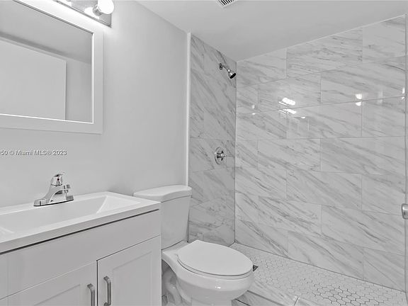 3rd image of 7195 NW 179th St APT 105