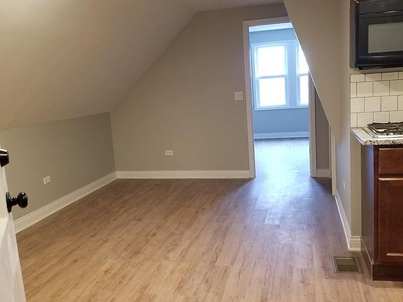 3rd image of 5218 S Lockwood Ave #3F