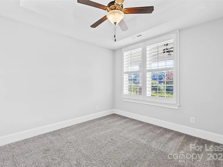 124 Sisters Cove Ct — Photo 42
