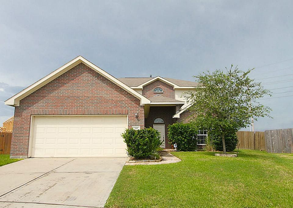 1st image of 143 Tonkawa Canyon Dr