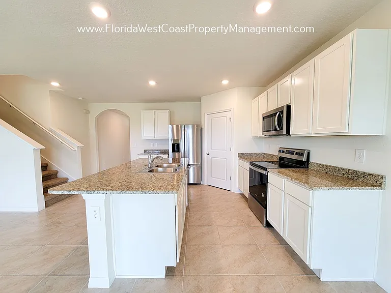 17213 Harvest Moon Way — Photo 35