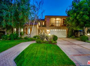 3225 Castleman Ln, Burbank, CA 91504