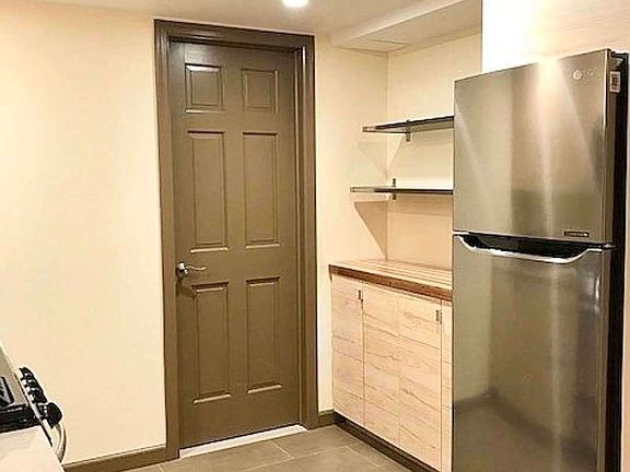 2nd image of 344 E 76th St #1AA