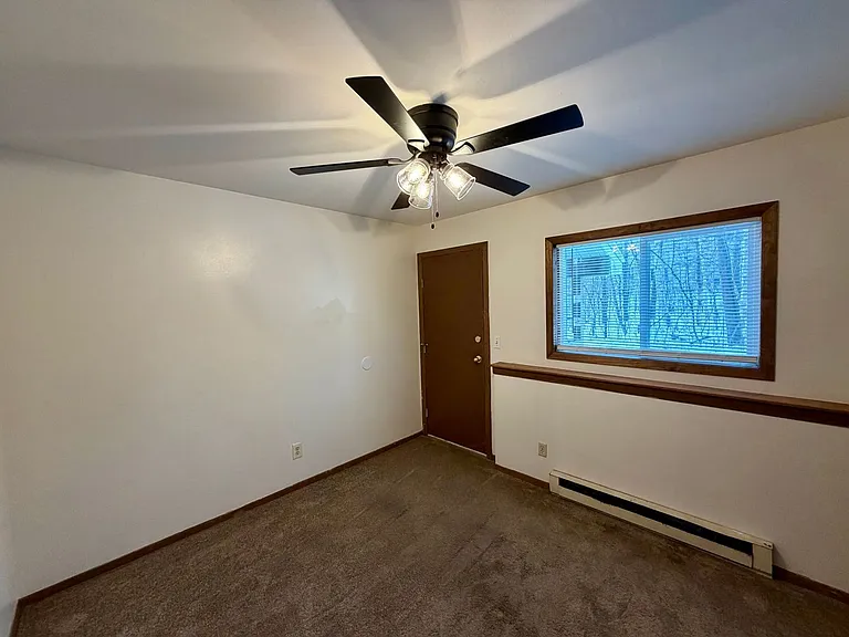 225 Crescent St — Photo 7