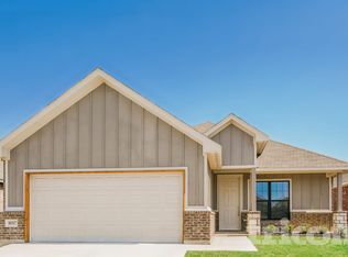 10317 Fort Ewell Trl, Crowley, TX 76036