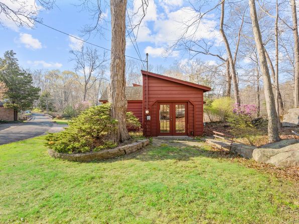 55-69 Sawmill Rd, Branford, CT 06405