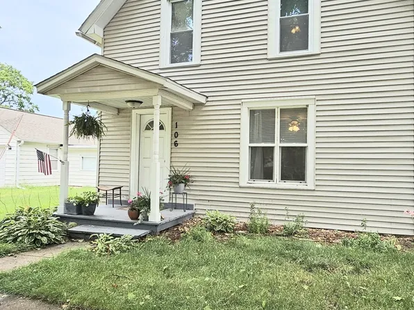 106 S Union St, Newark, IL 60541