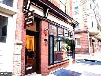 308 S 12th St #2F — Photo 9